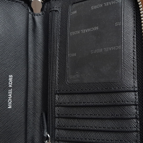 Michael Kors Logo Purse & Wallet Set - Picture 10 of 10